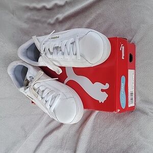 Puma platform sneakers size 7